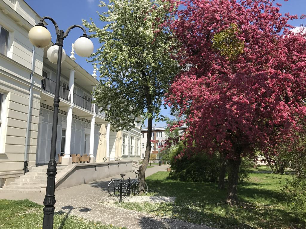 Wilson Apartment Варшава Экстерьер фото